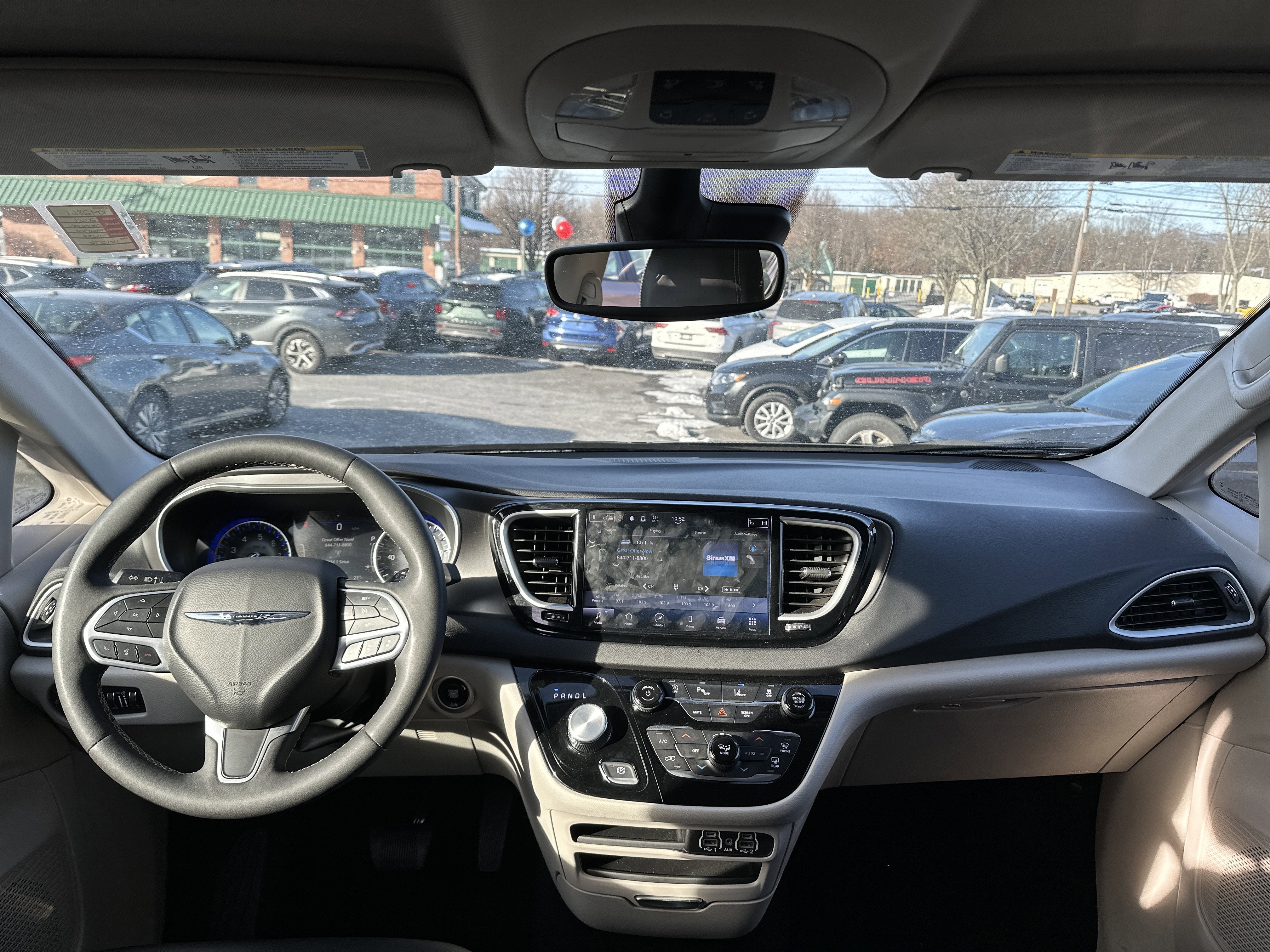 2024 Chrysler Pacifica Touring L