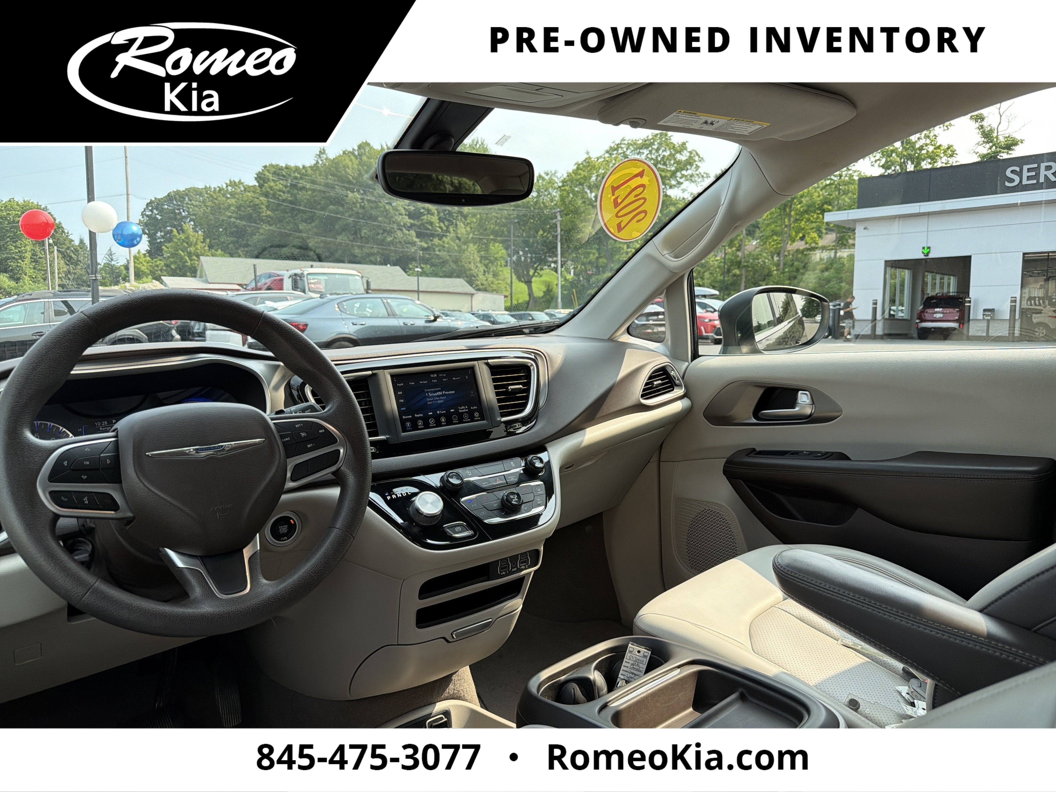 2021 Chrysler Voyager LXI