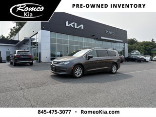 2021 Chrysler Voyager LXI