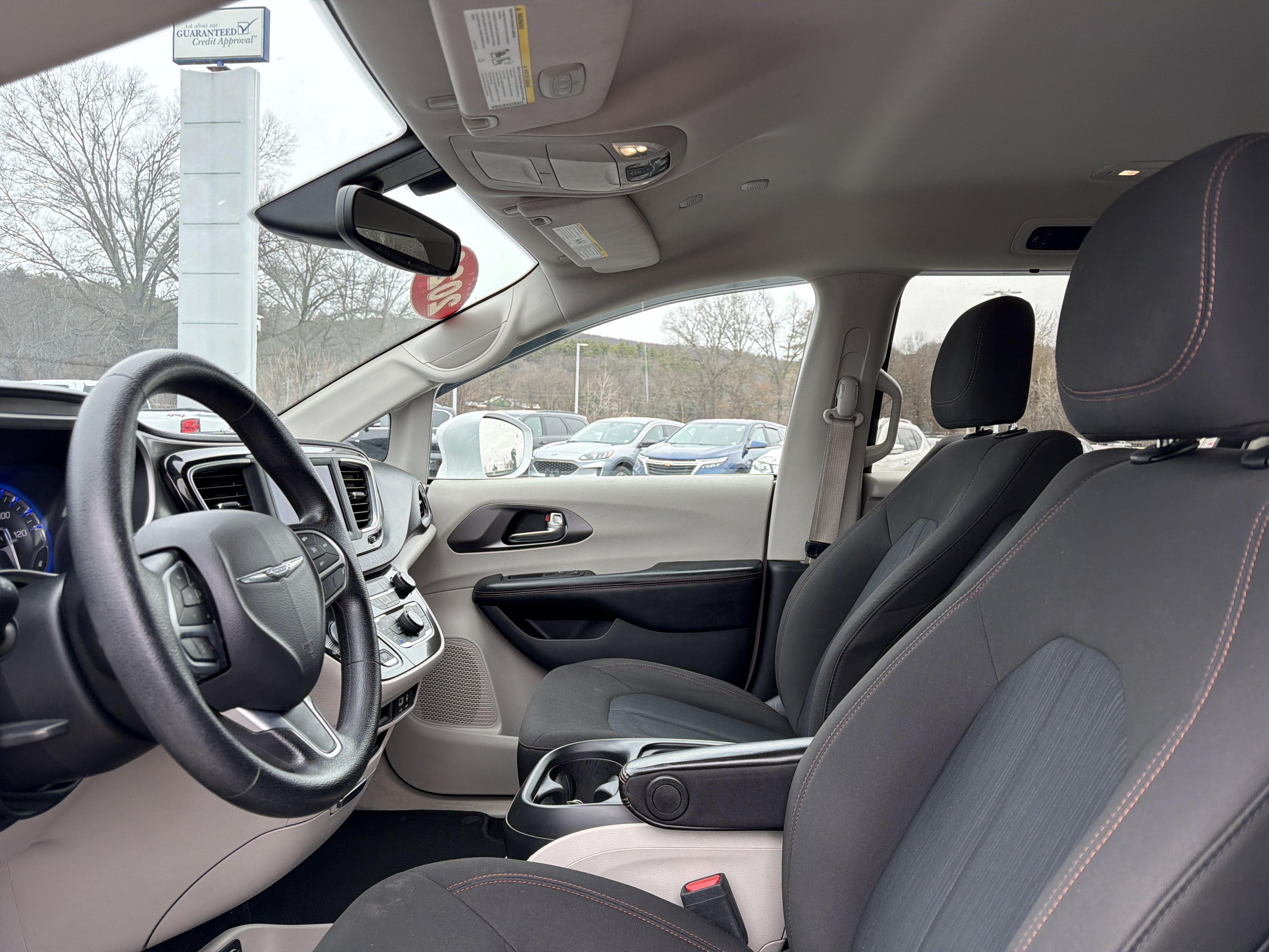 2020 Chrysler Pacifica Touring