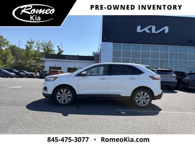 2020 Ford Edge Titanium