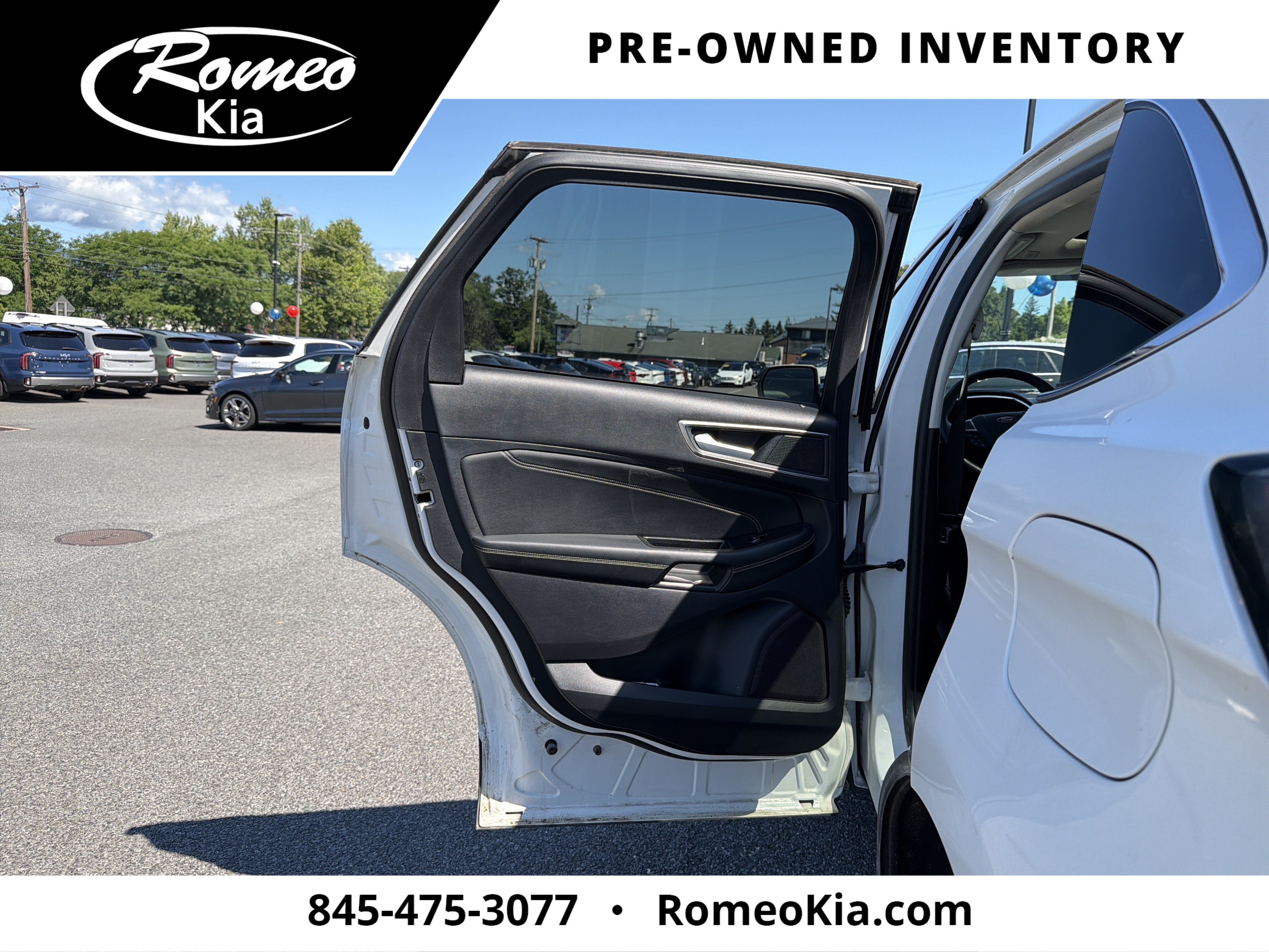 2020 Ford Edge Titanium