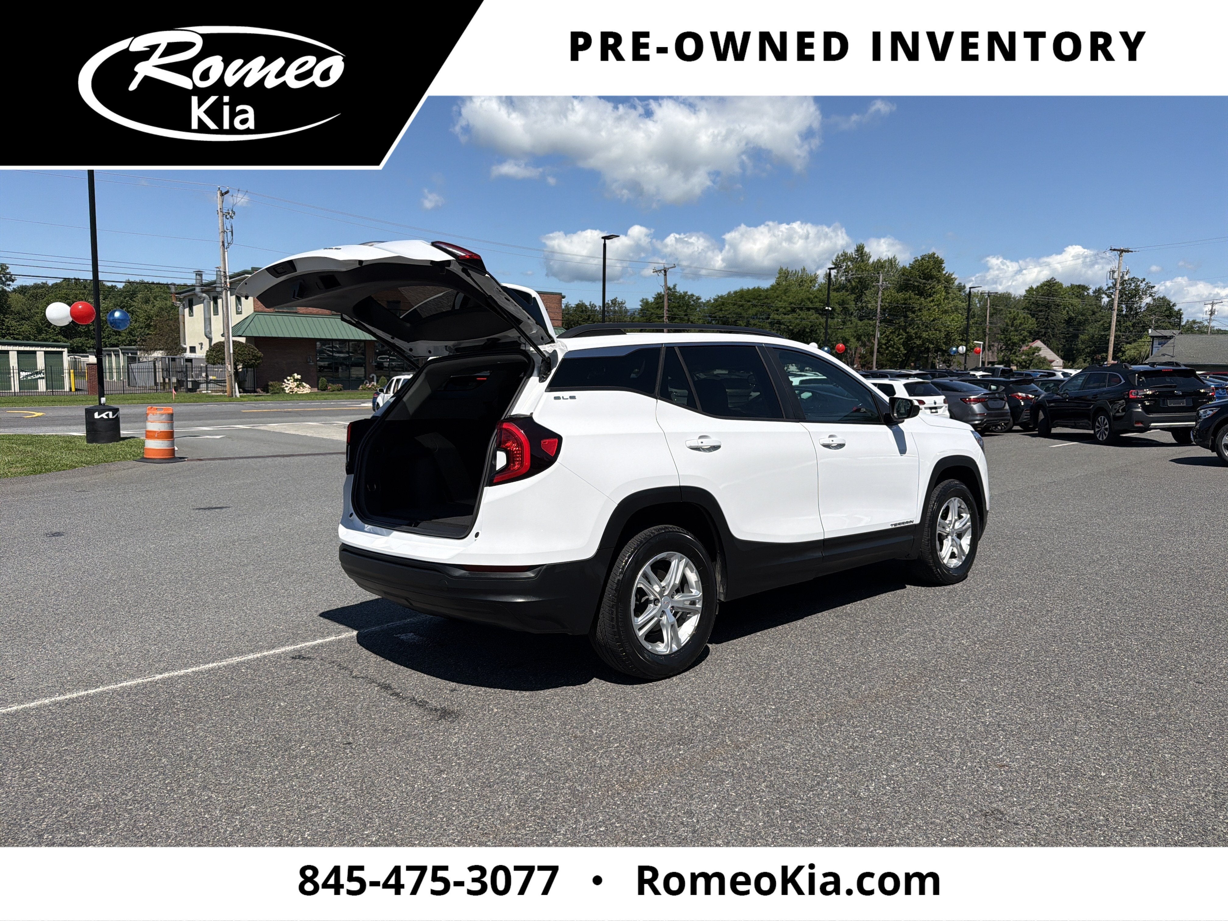 2023 GMC Terrain SLE