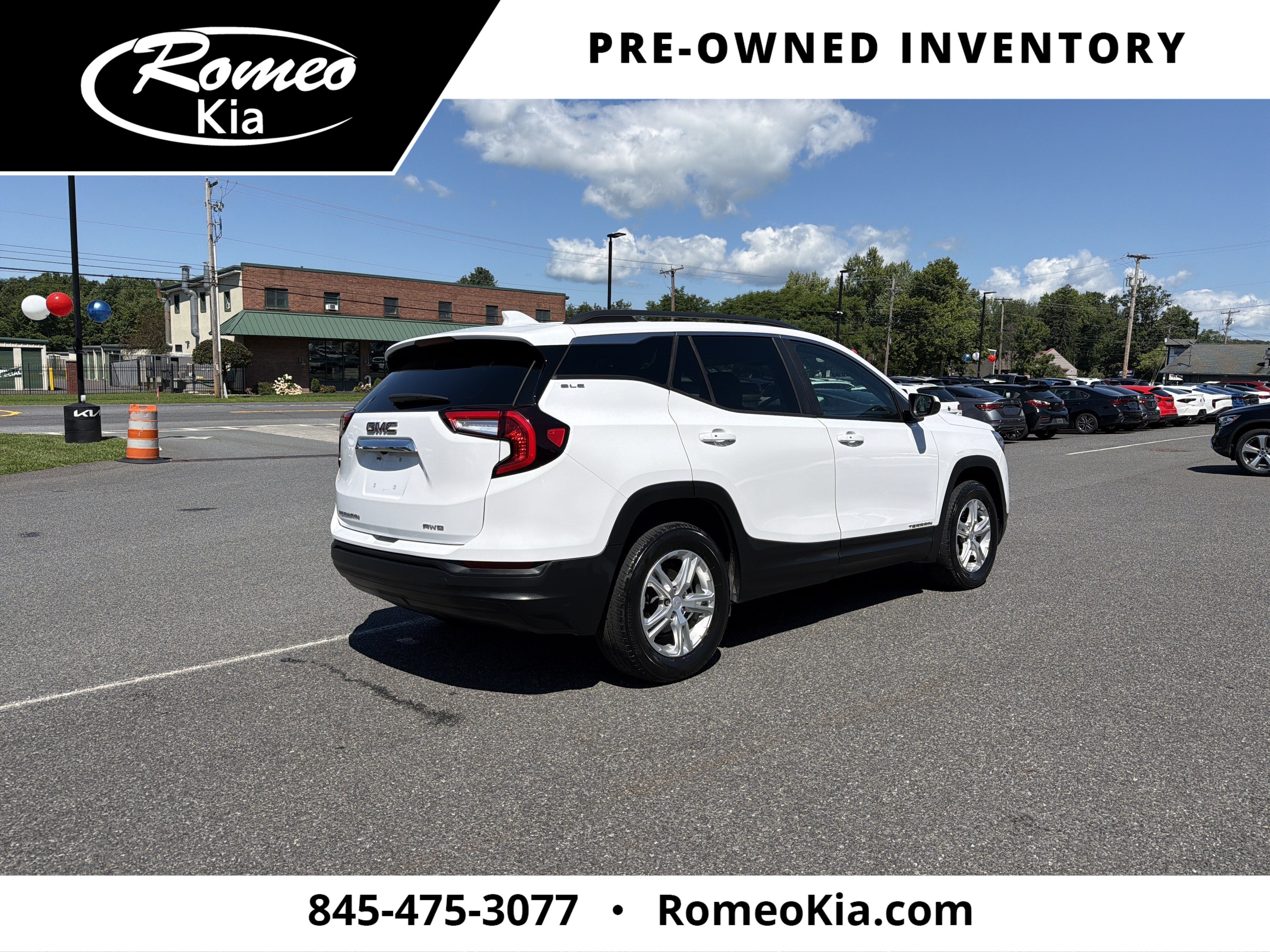 2023 GMC Terrain SLE