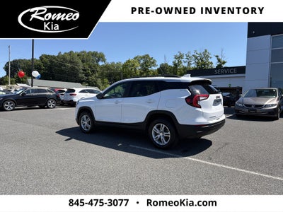 2023 GMC Terrain SLE