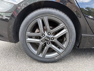 2021 Kia Forte GT-Line