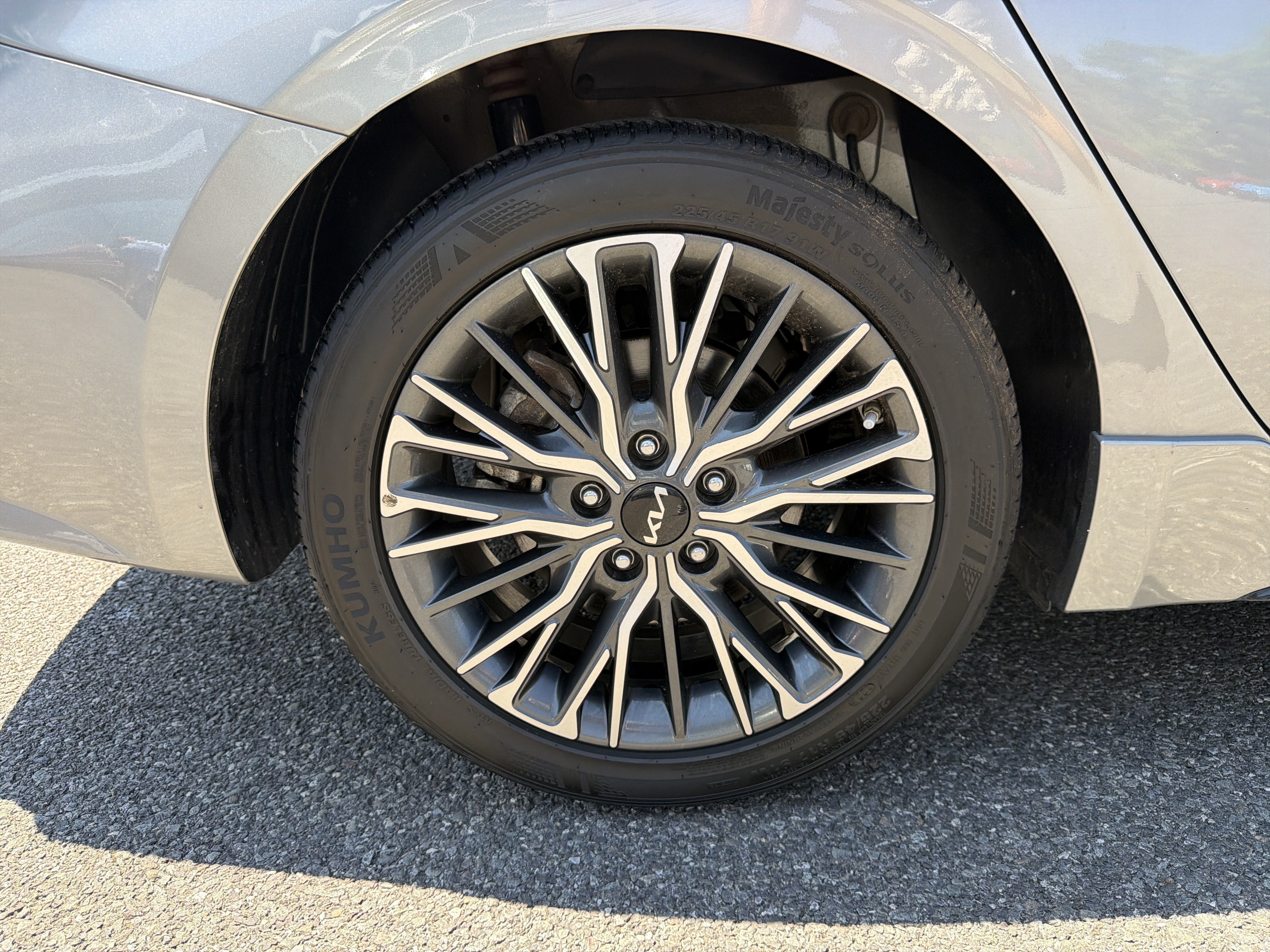 2023 Kia Forte GT-Line