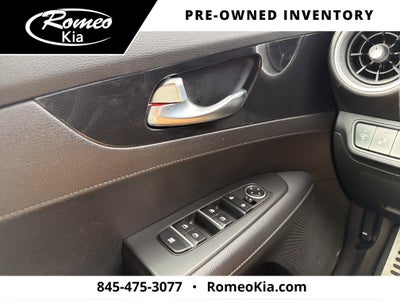 2022 Kia Forte GT-Line