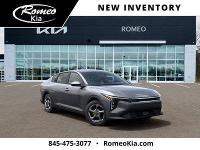 2026 Kia K4 LXS