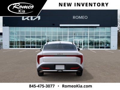 2025 Kia K4 EX