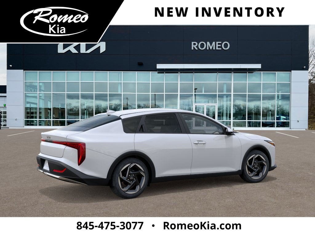2025 Kia K4 EX