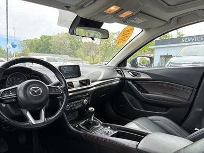 2018 Mazda Mazda3 Touring