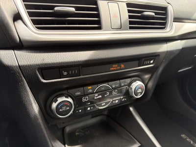 2018 Mazda Mazda3 Touring