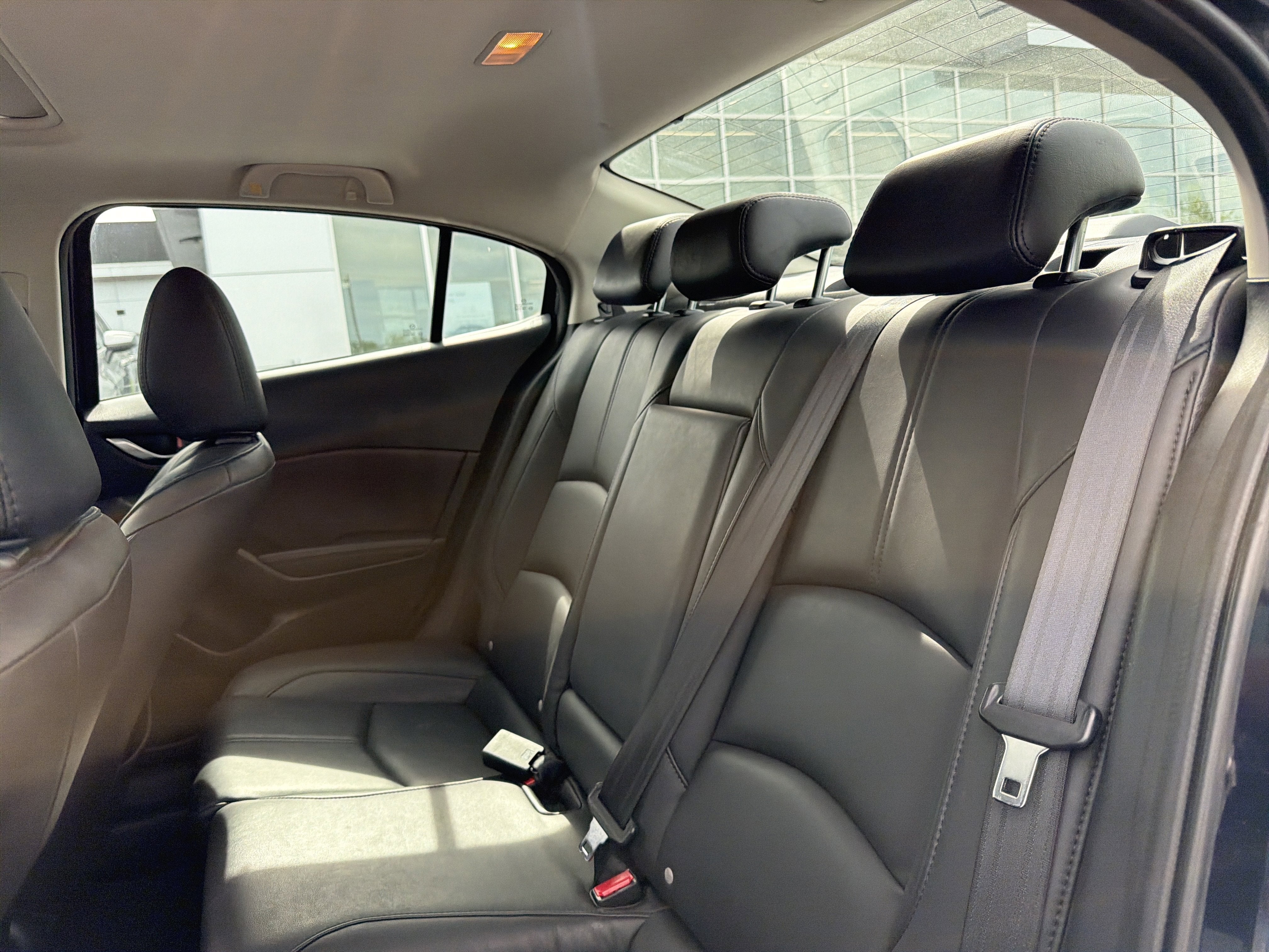 2018 Mazda Mazda3 Touring