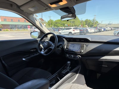 2023 Nissan Kicks SV
