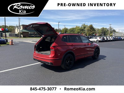 2024 Volkswagen Tiguan SE R-Line Black