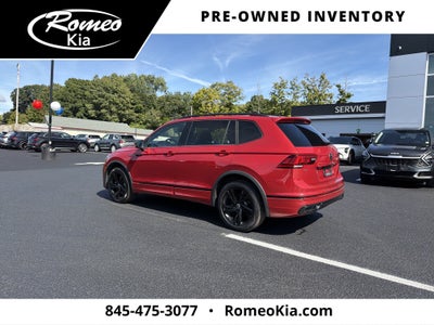 2024 Volkswagen Tiguan SE R-Line Black