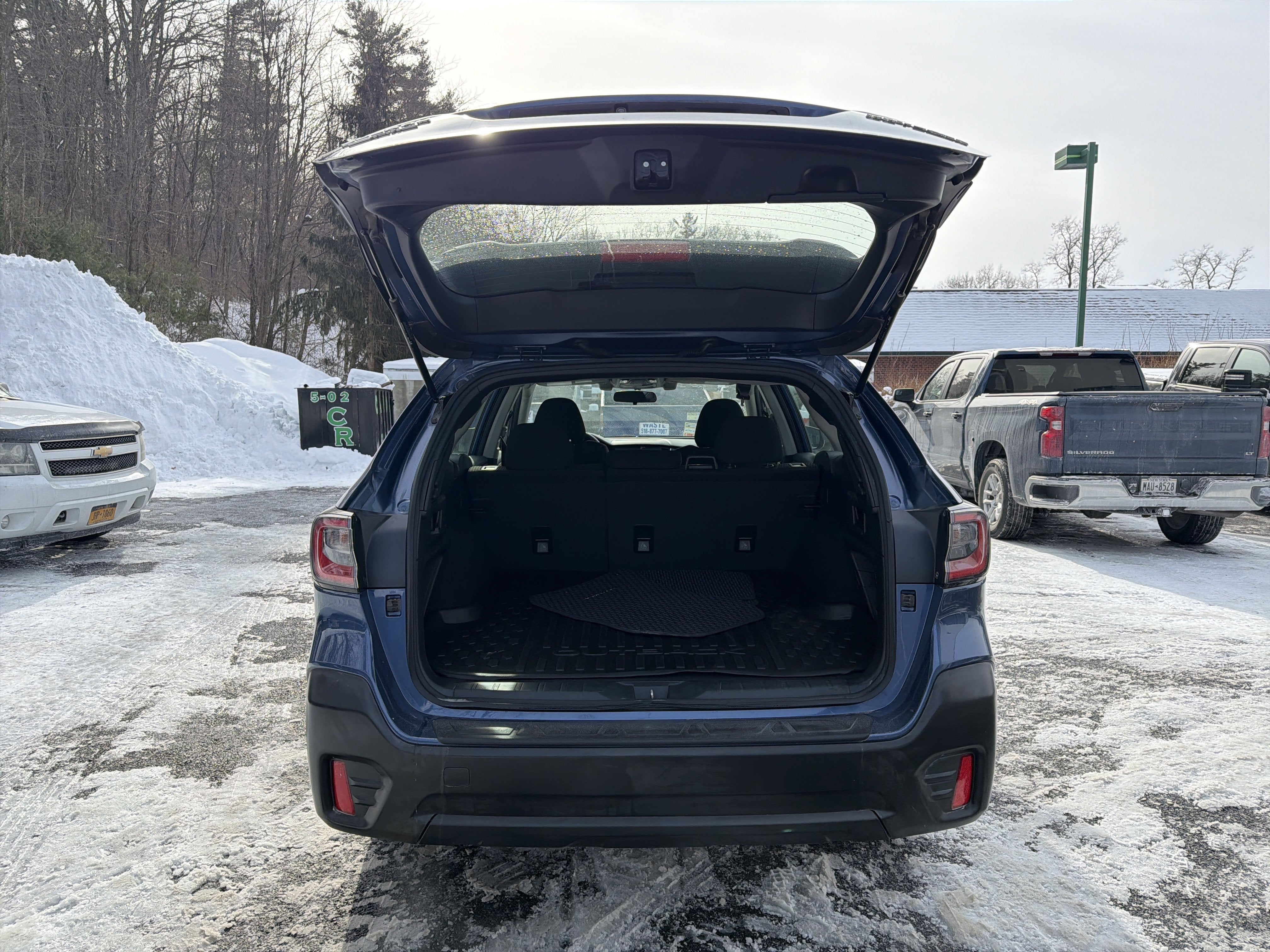 2021 Subaru Outback 2.5i