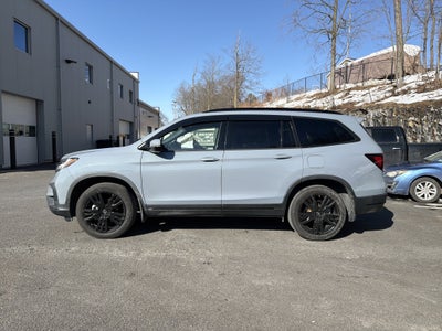 2022 Honda Pilot Black Edition