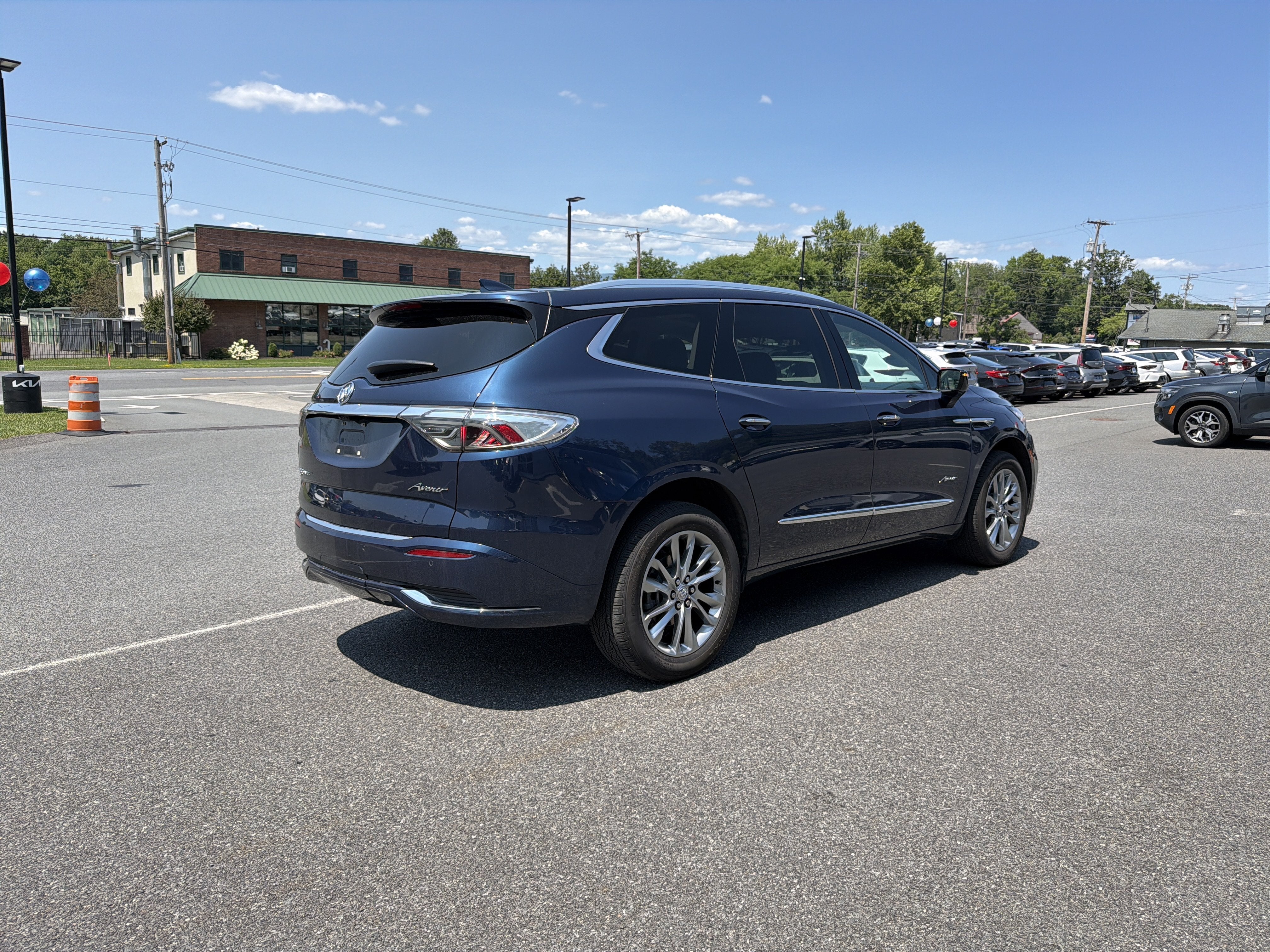 2023 Buick Enclave Avenir