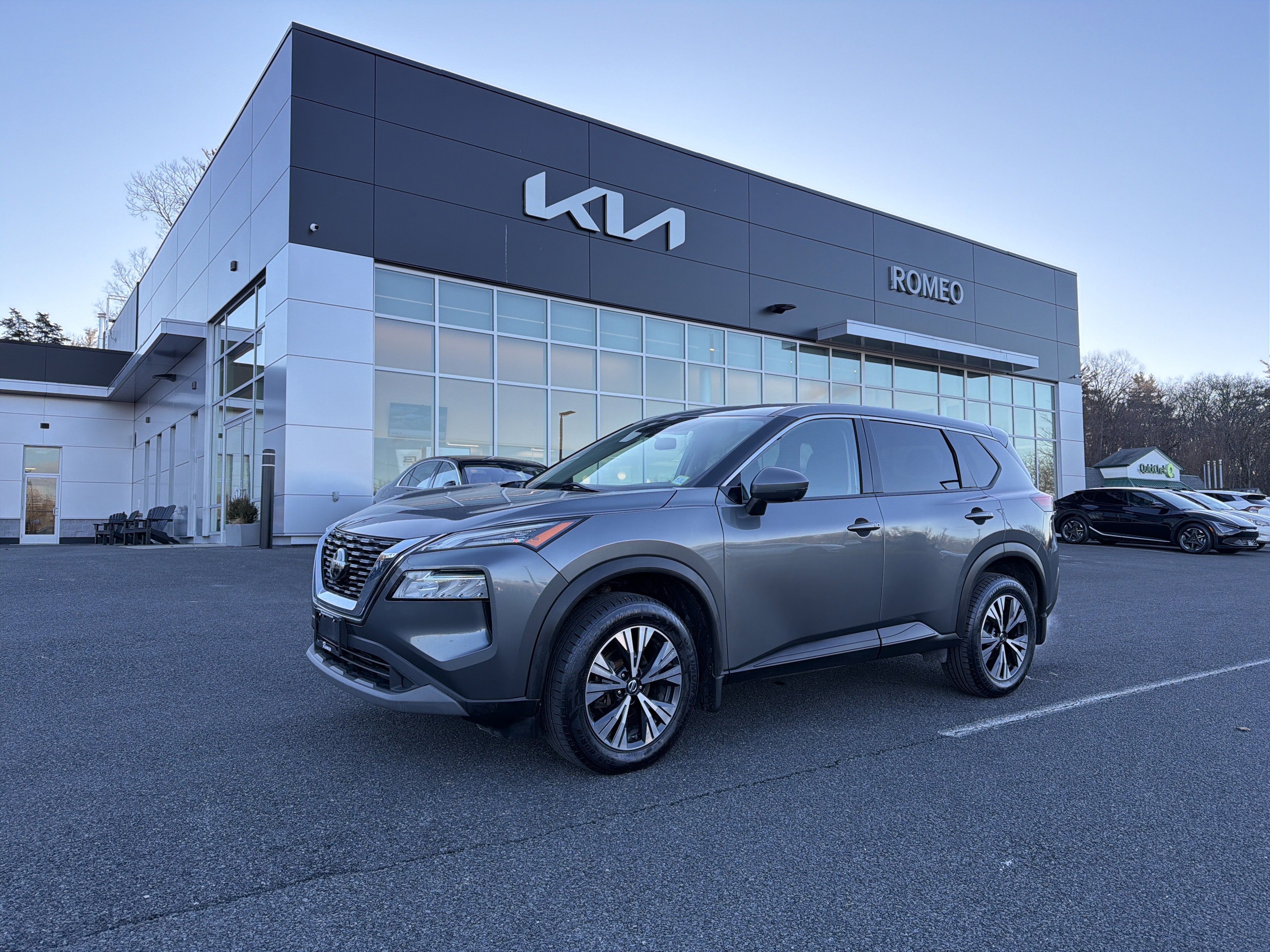 2021 Nissan Rogue SV