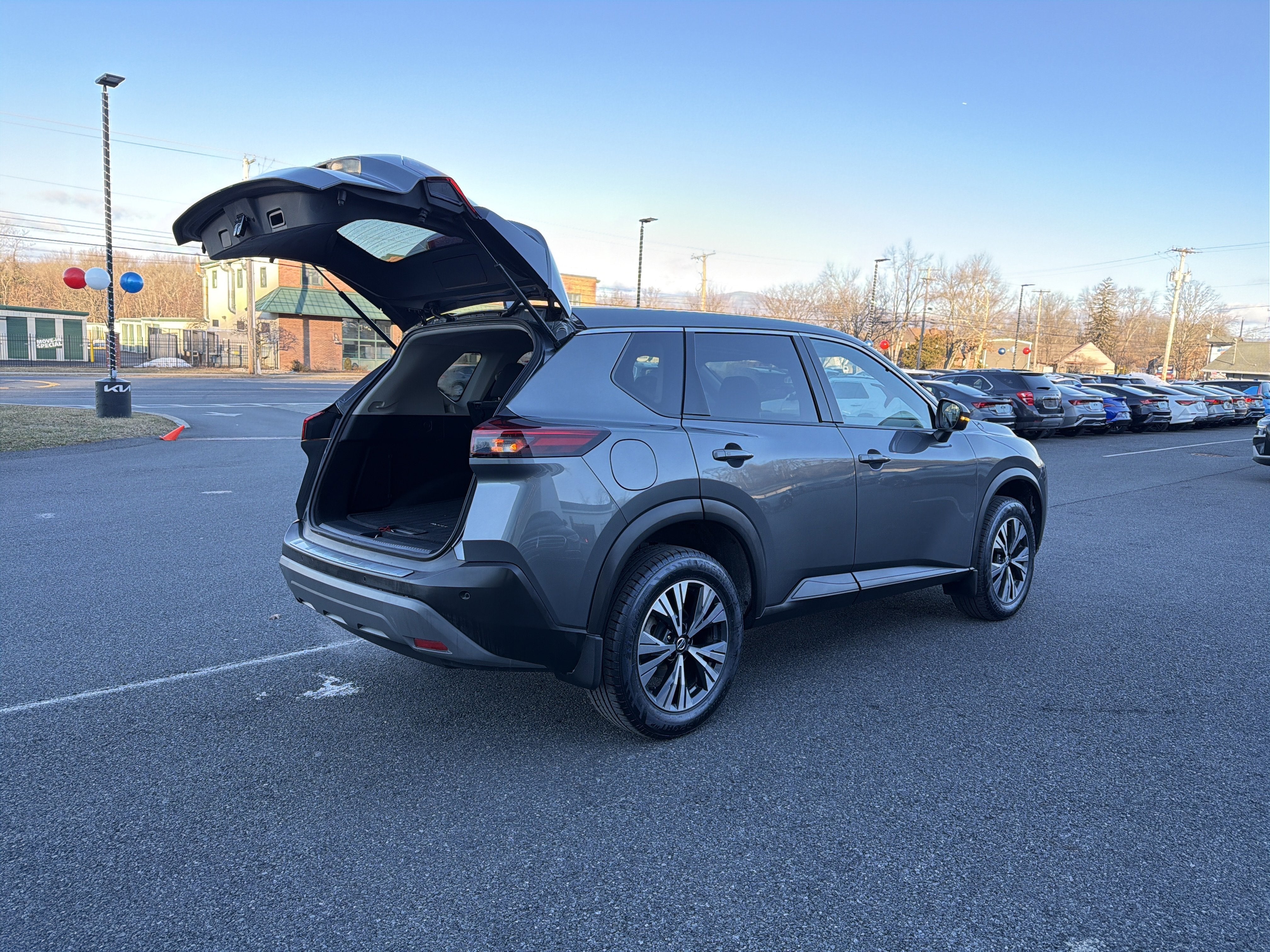 2021 Nissan Rogue SV