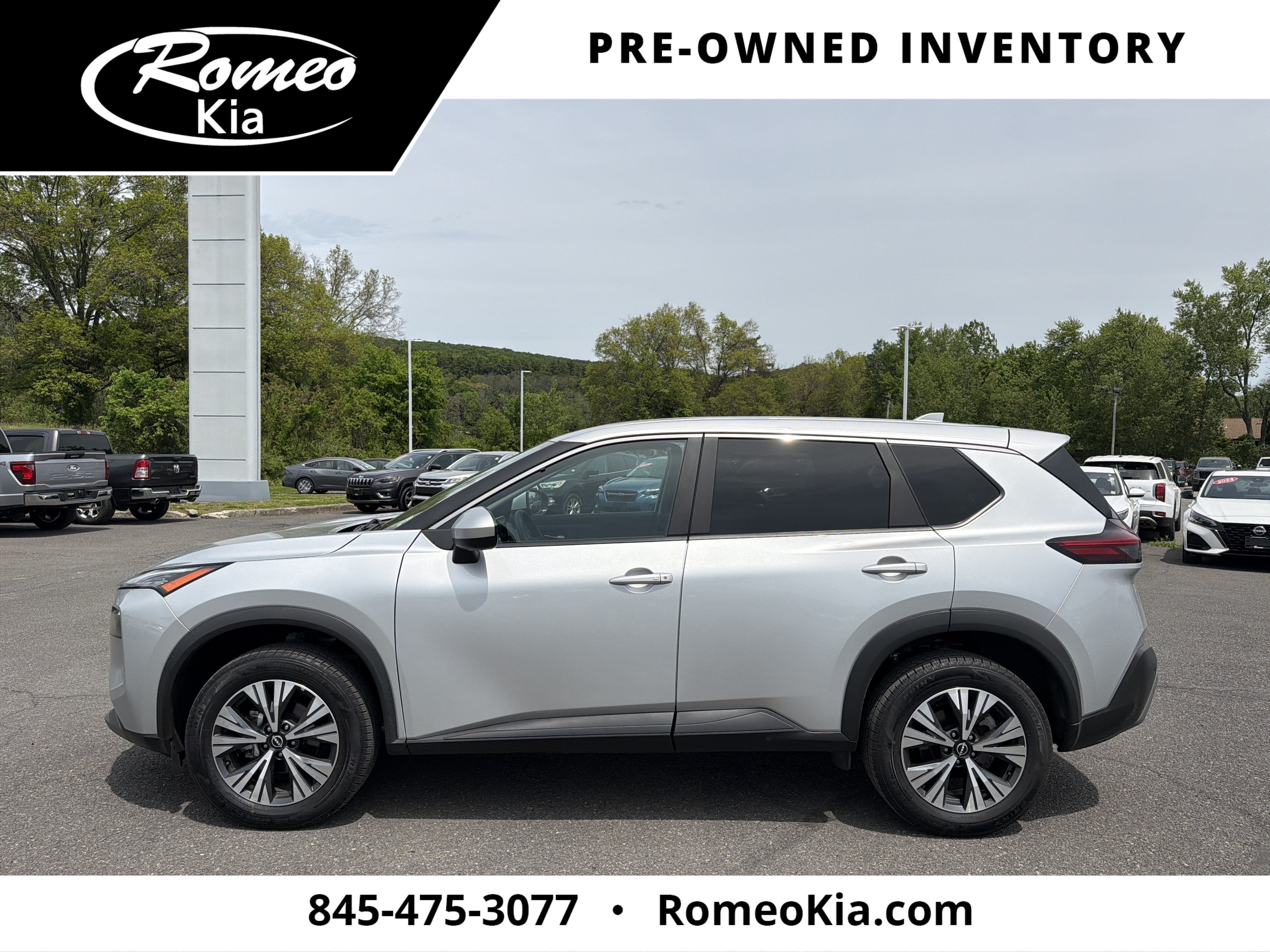 2023 Nissan Rogue SV