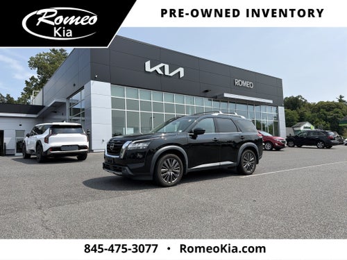 2022 Nissan Pathfinder SL