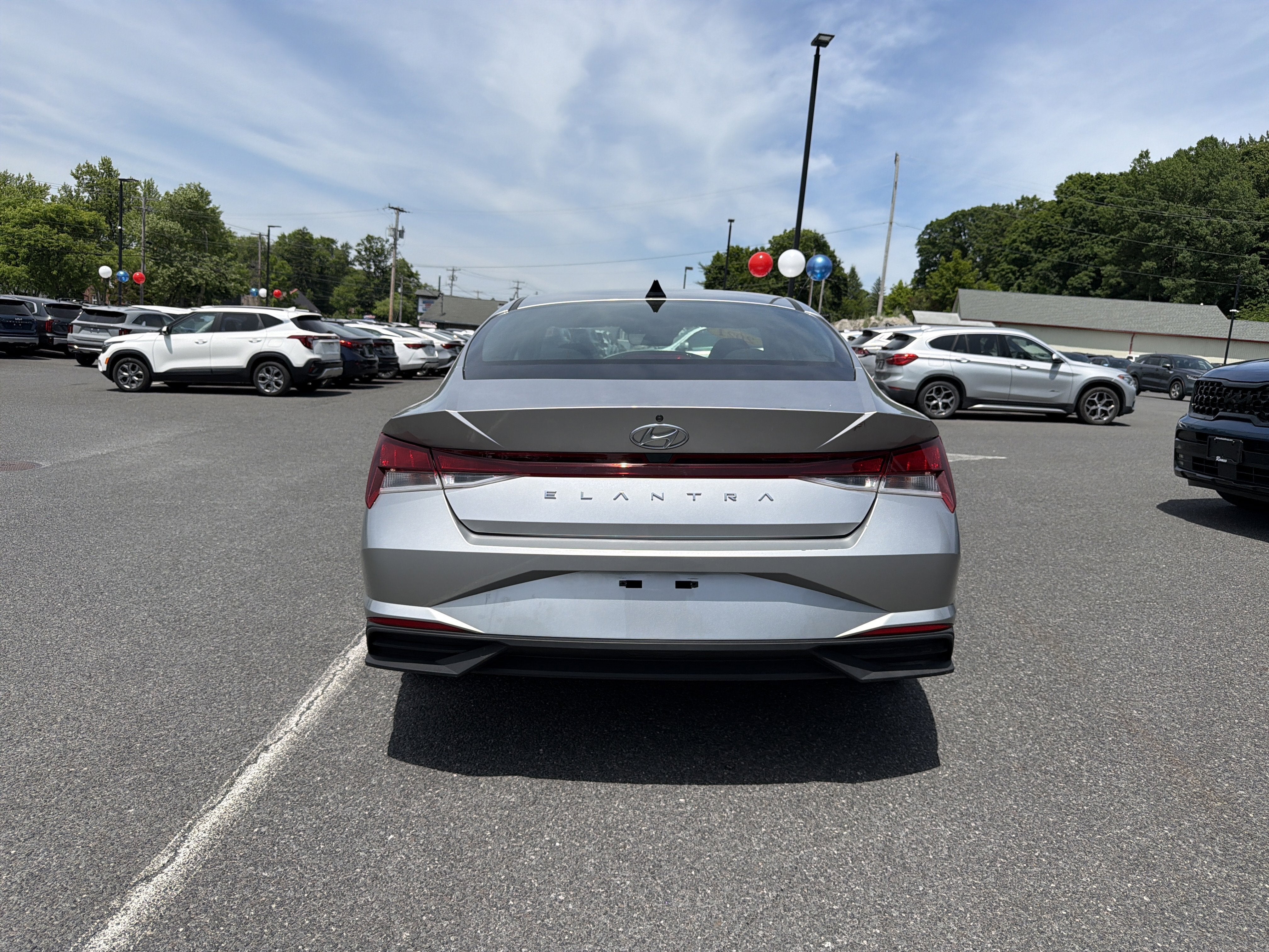 2021 Hyundai ELANTRA SE