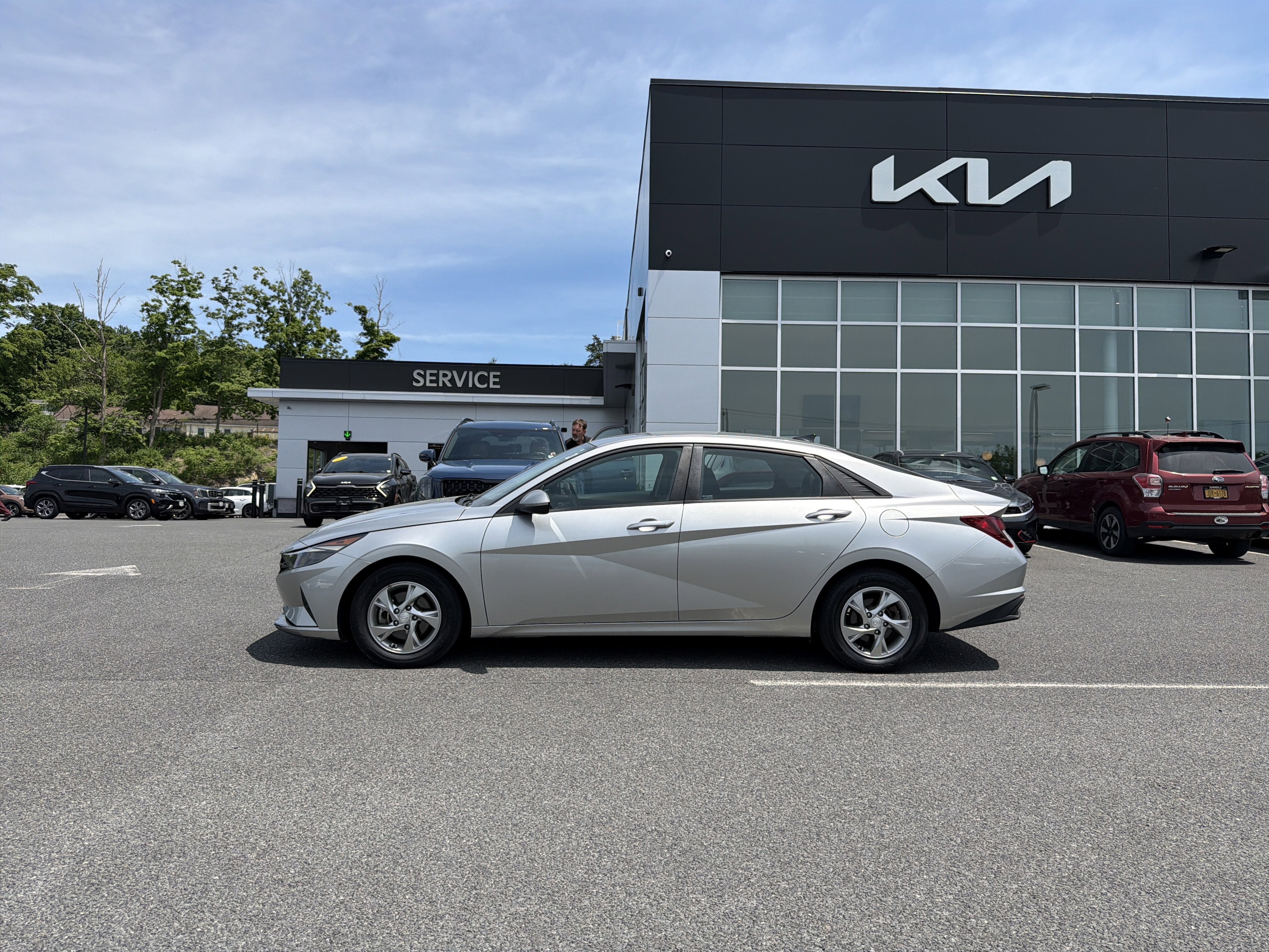 2021 Hyundai ELANTRA SE