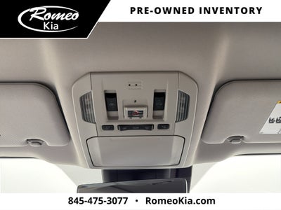 2022 Toyota Highlander Hybrid Platinum
