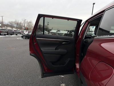 2024 Toyota Highlander Limited