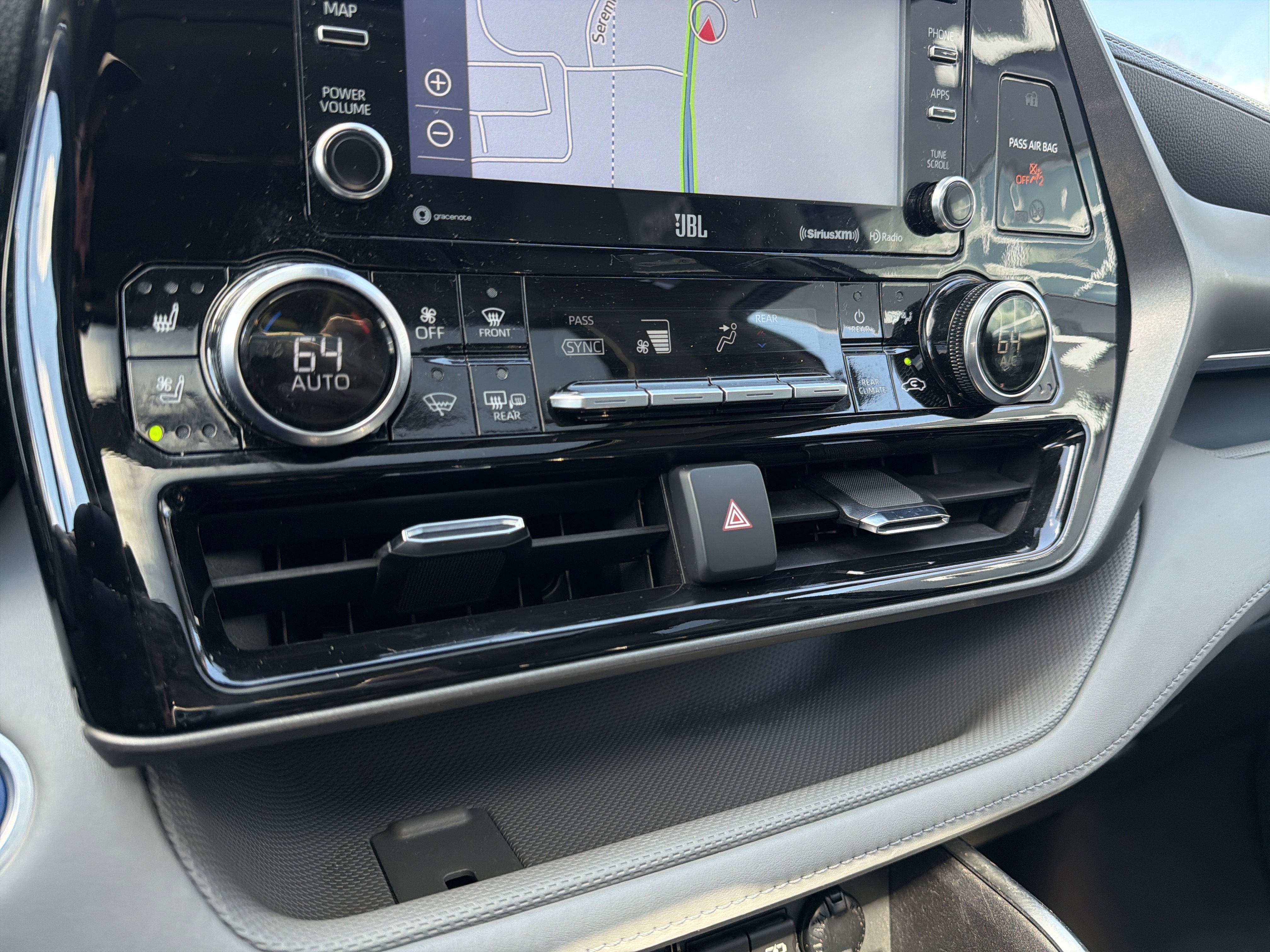 2021 Toyota Highlander Hybrid Limited