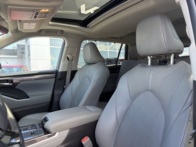 2021 Toyota Highlander Hybrid Limited