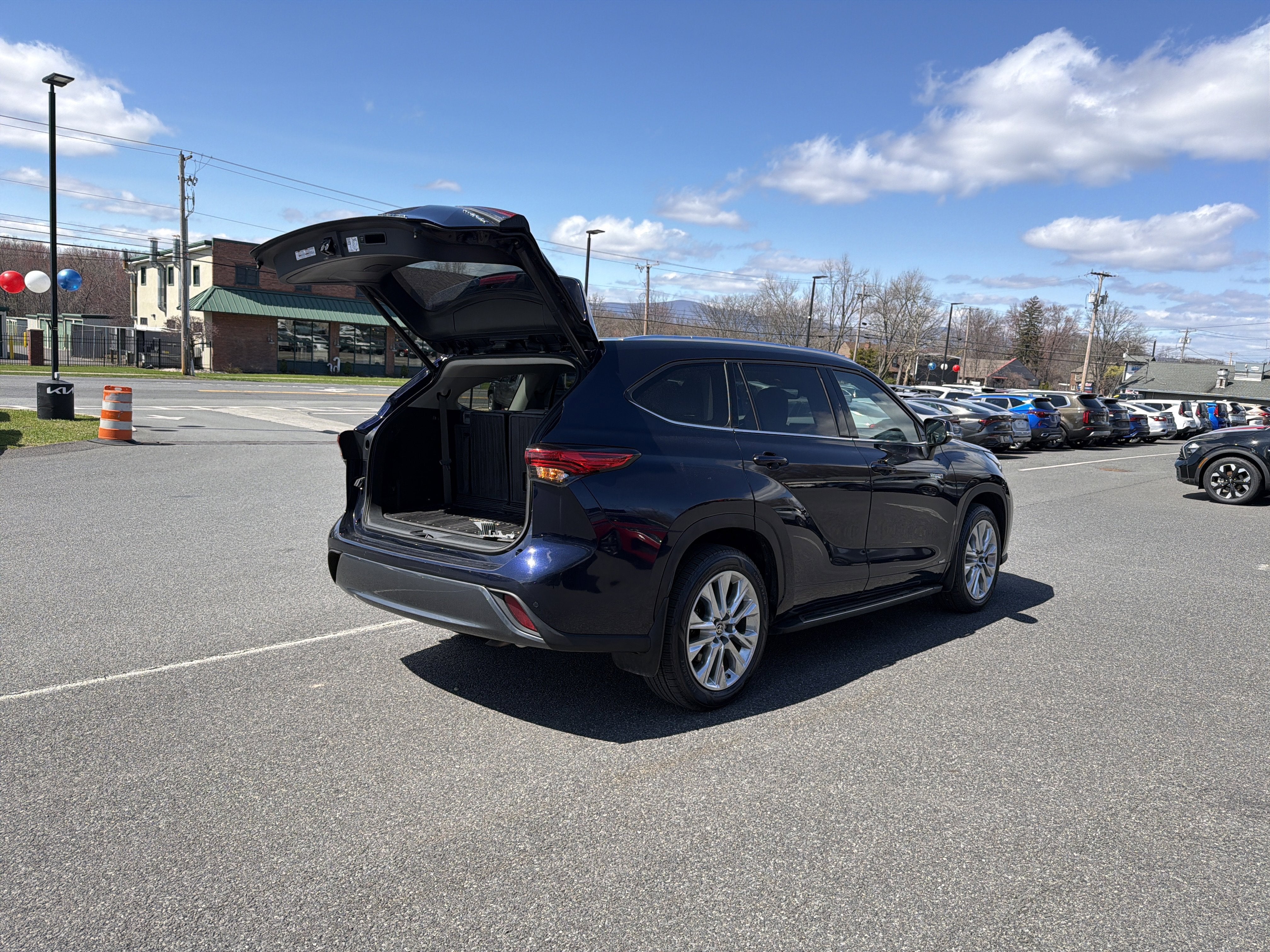 2021 Toyota Highlander Hybrid Limited