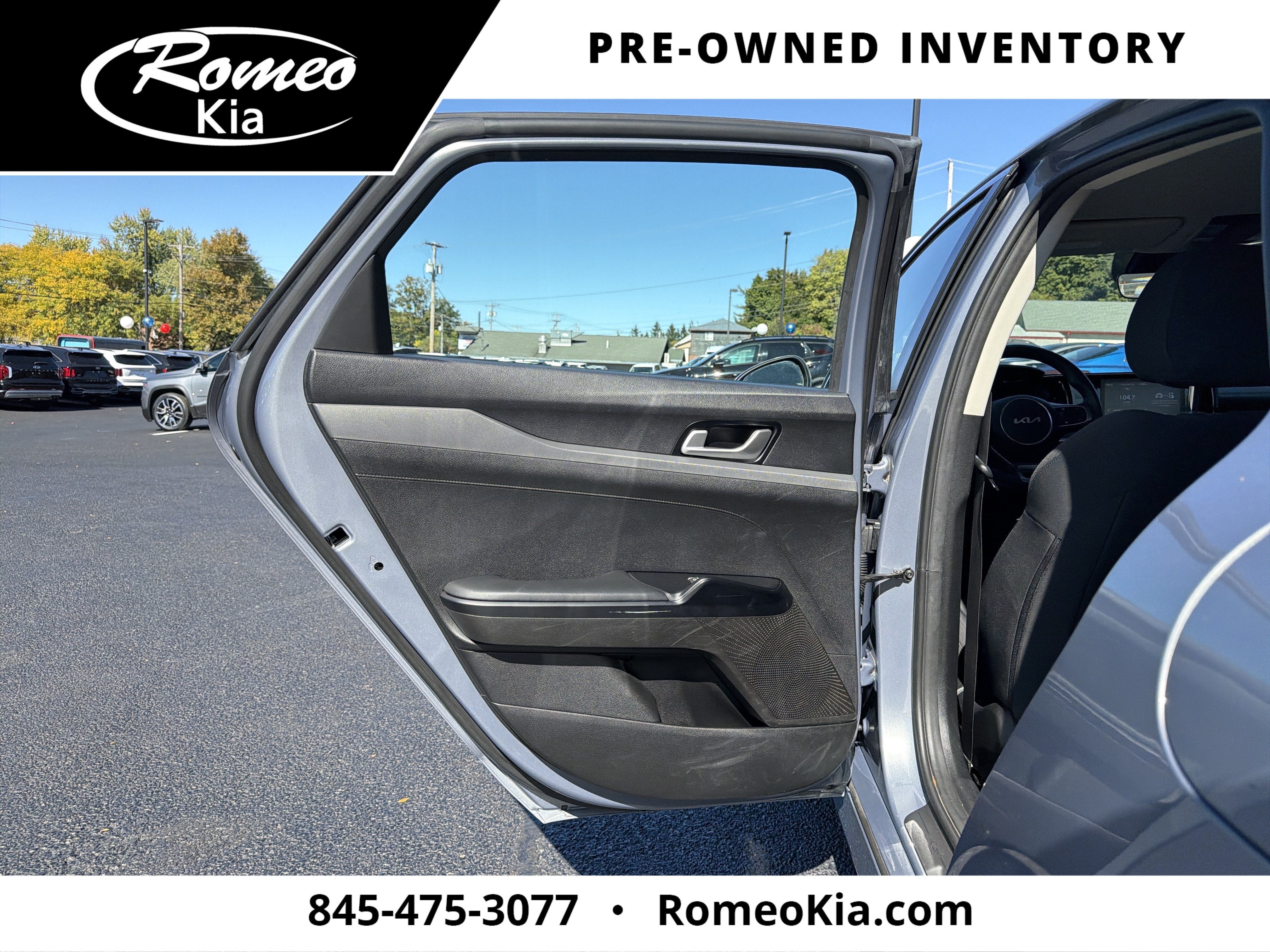 2022 Kia K5 LX