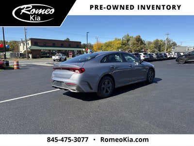 2022 Kia K5 LX