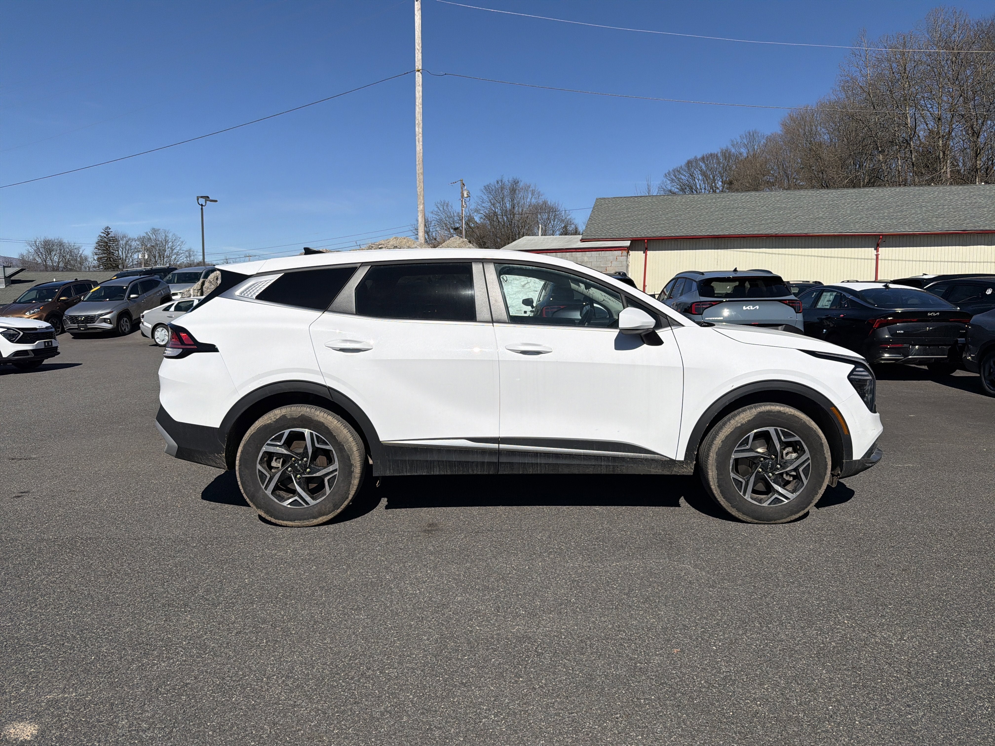 2025 Kia Sportage LX