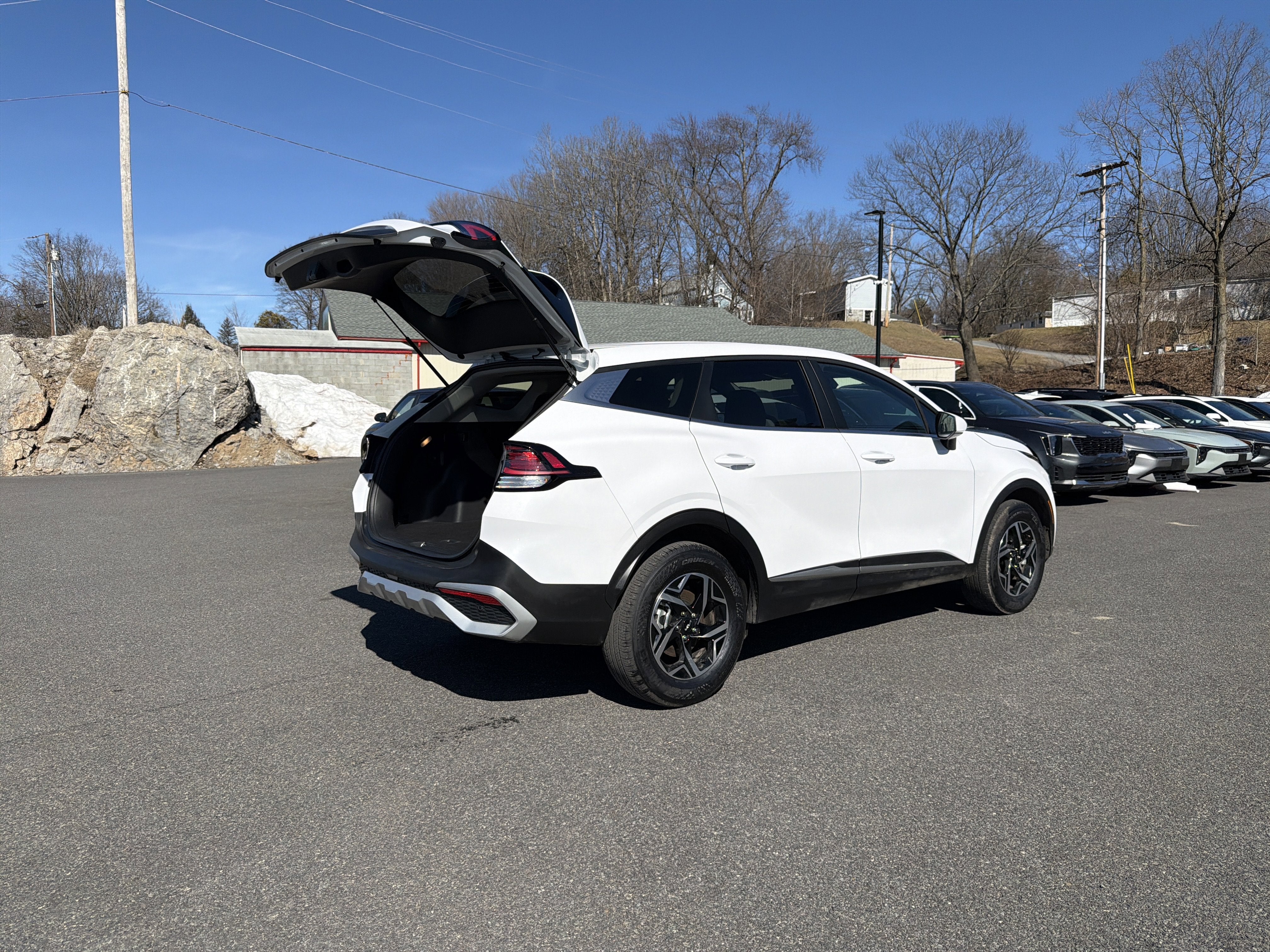 2025 Kia Sportage LX