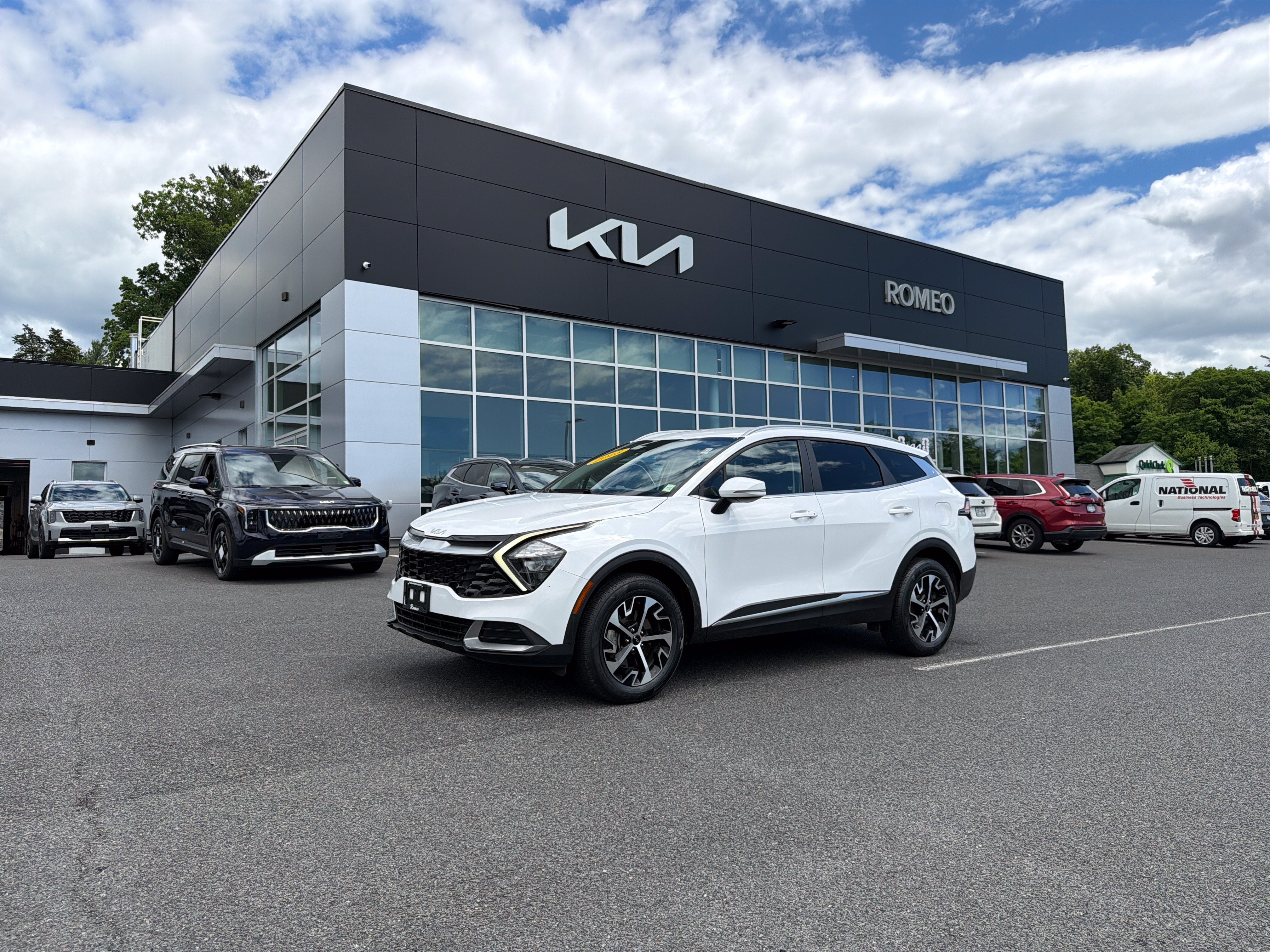2023 Kia Sportage EX