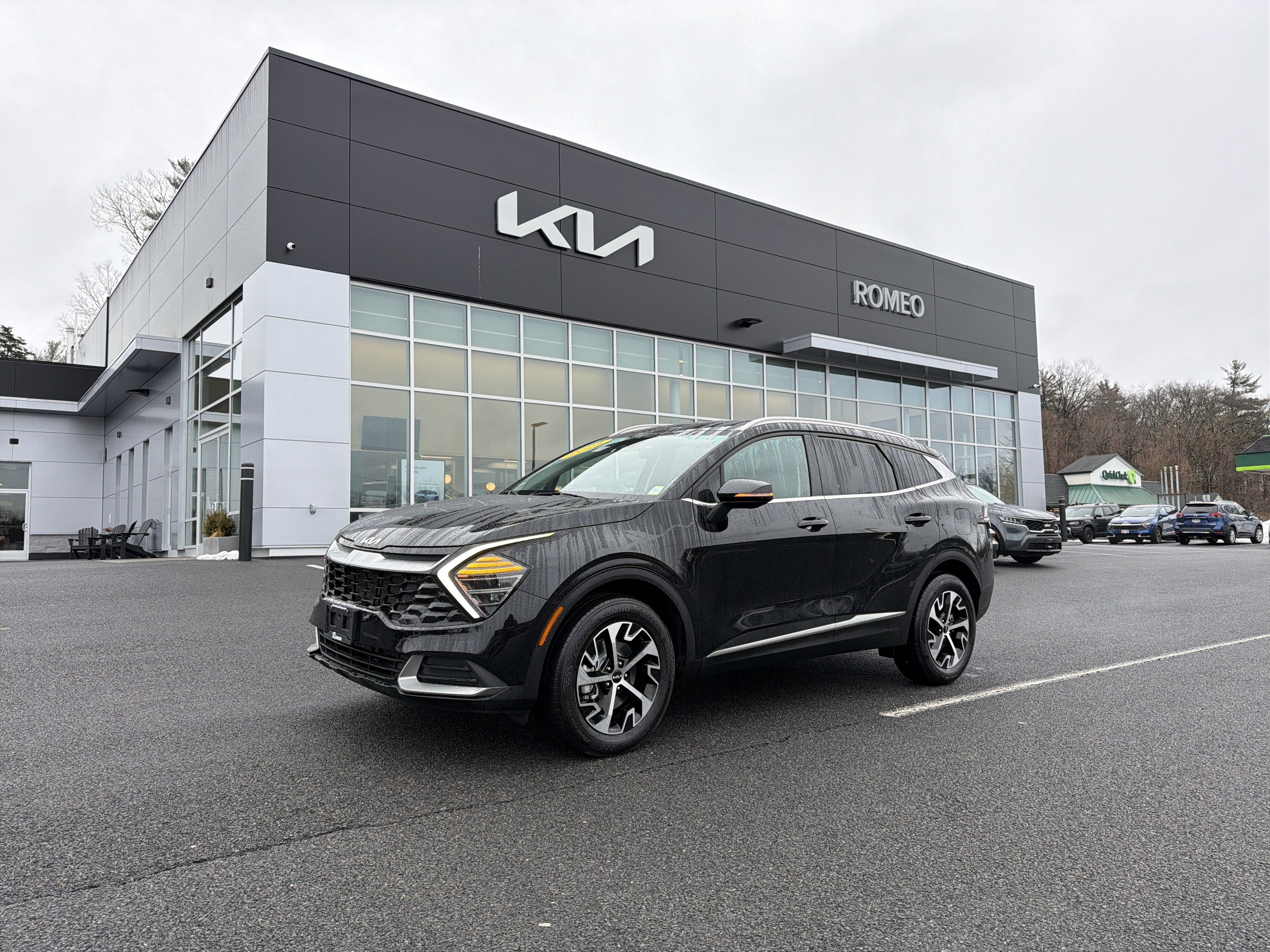 2024 Kia Sportage EX