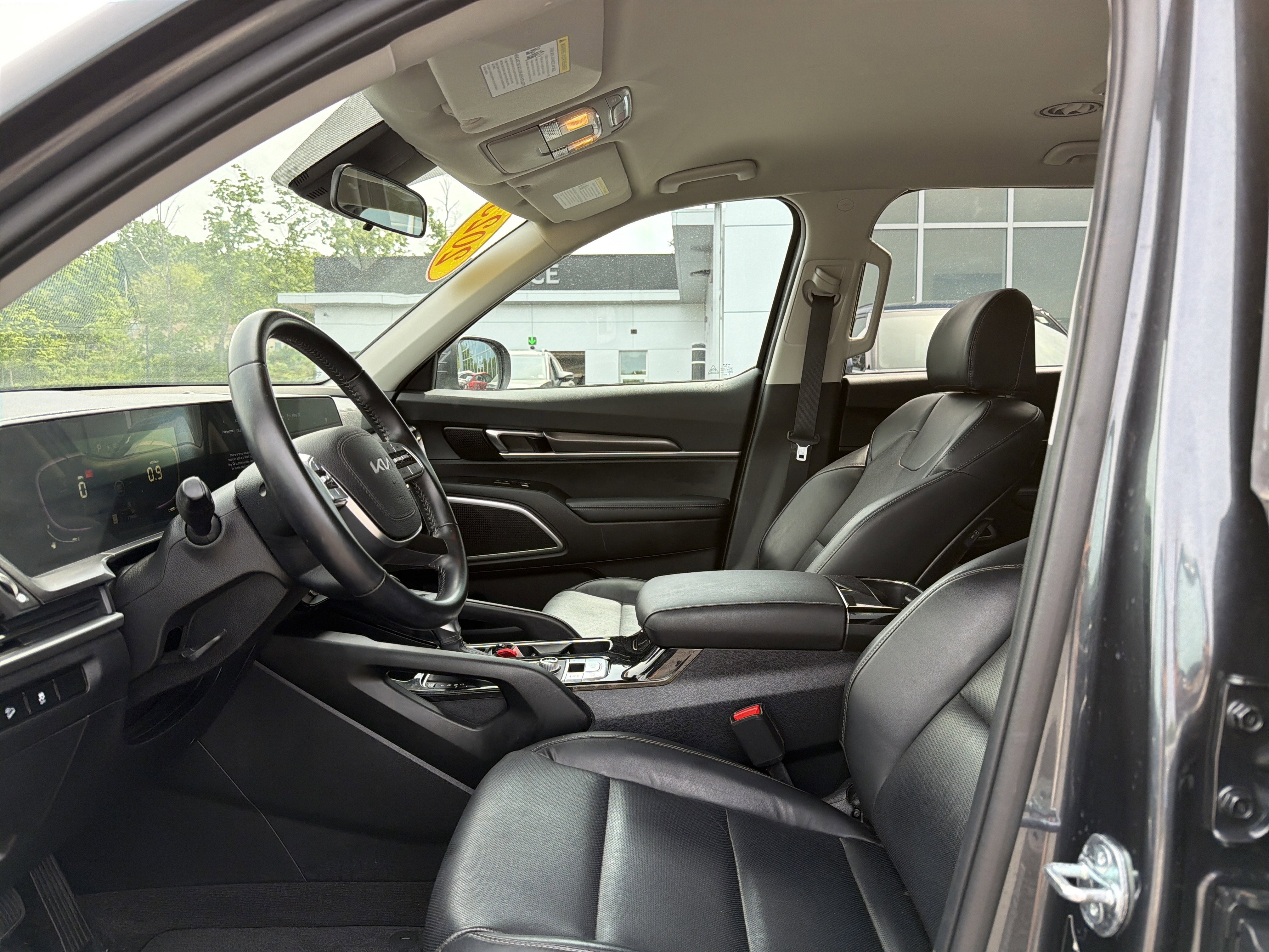 2023 Kia Telluride LX