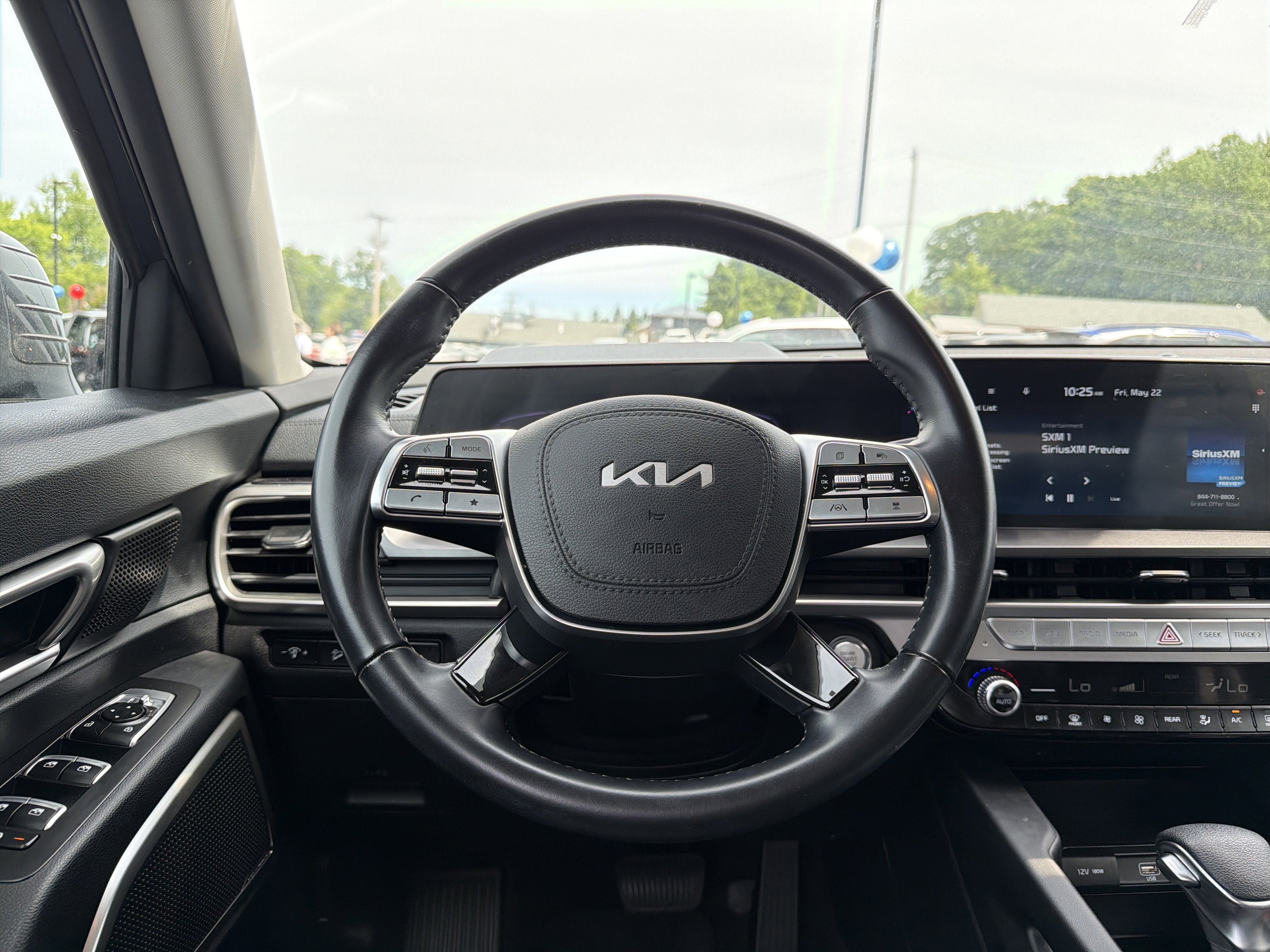 2023 Kia Telluride LX