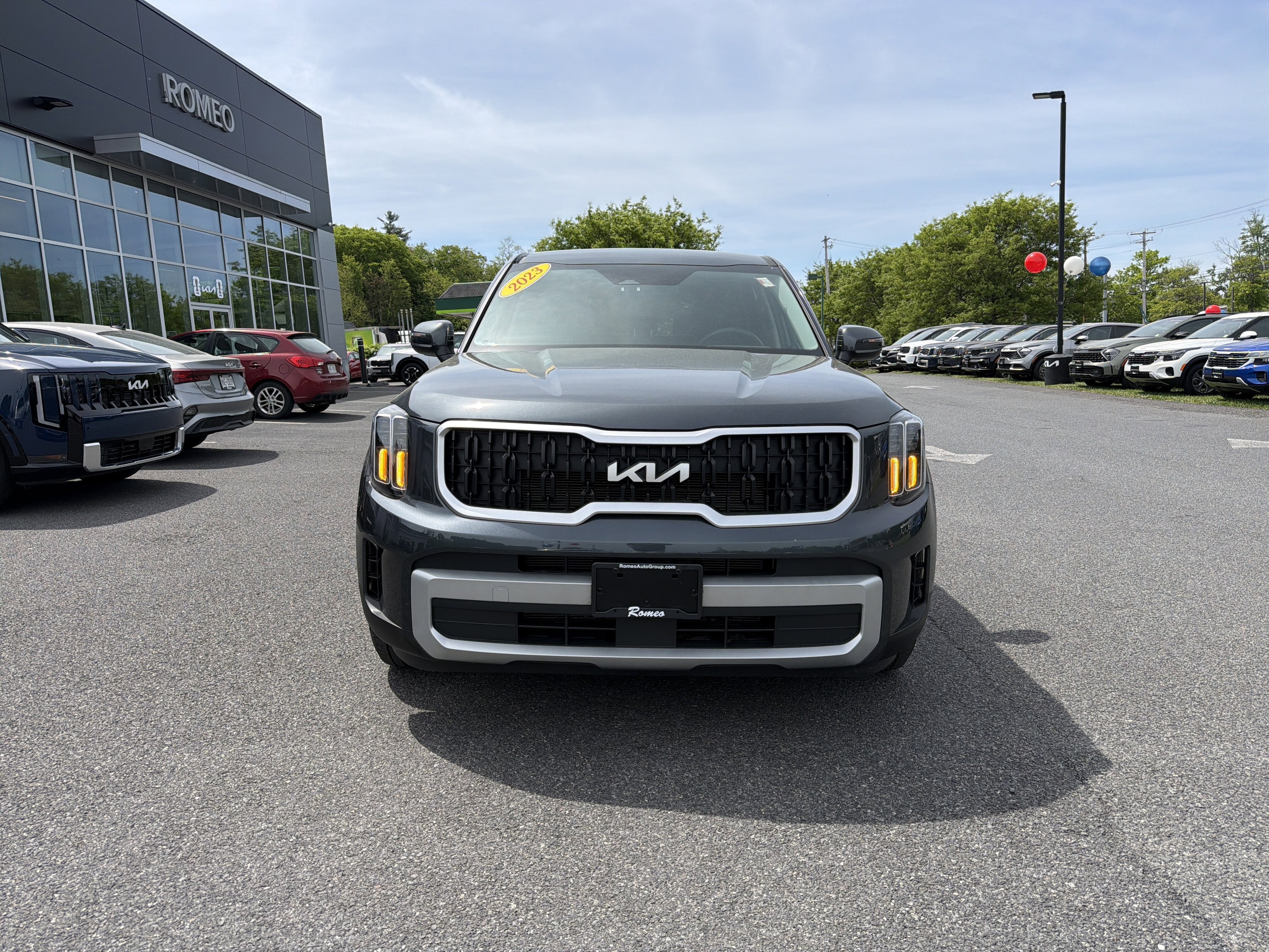 2023 Kia Telluride LX