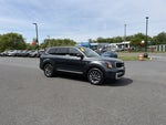 2023 Kia Telluride LX