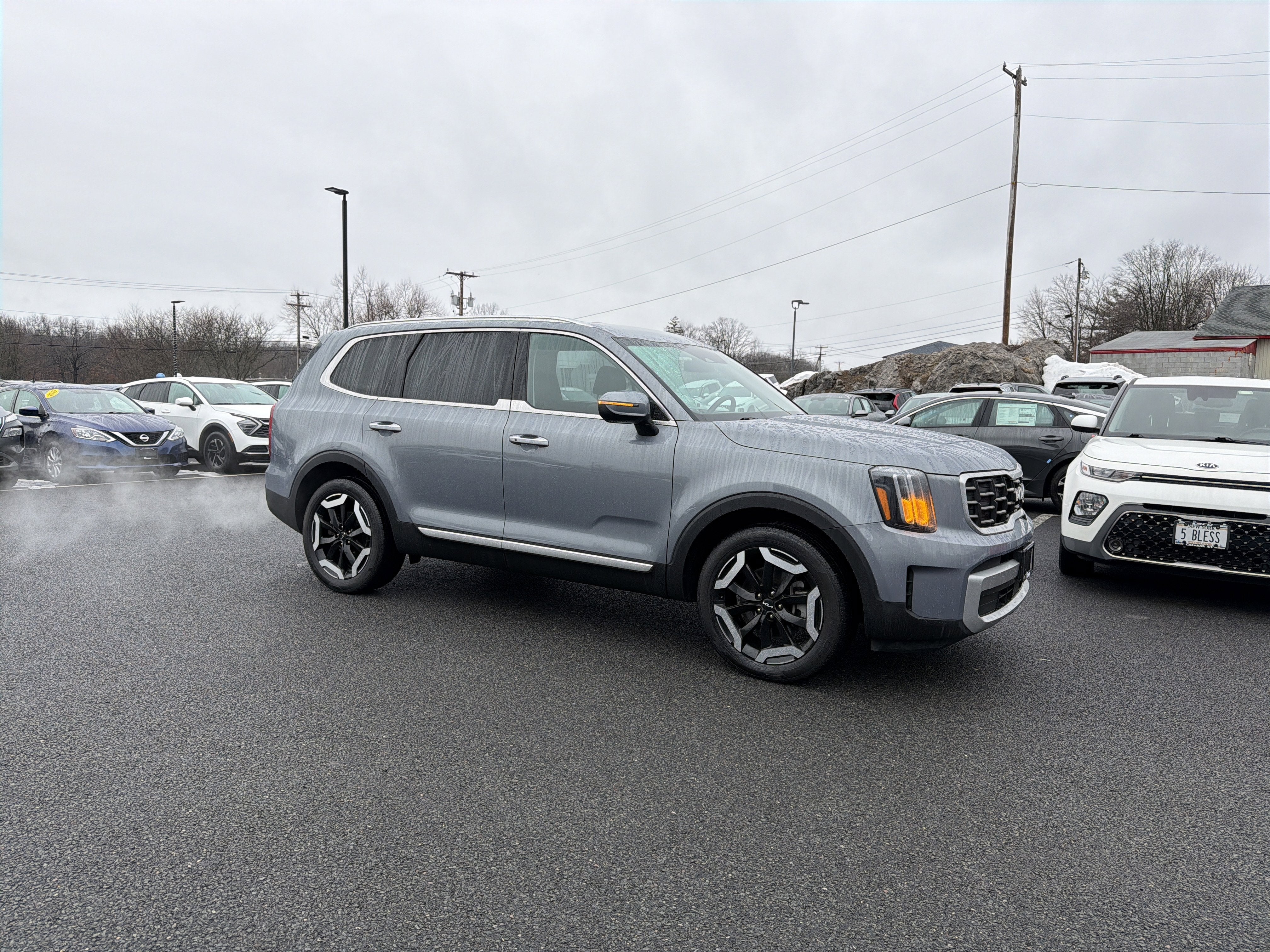 2023 Kia Telluride S