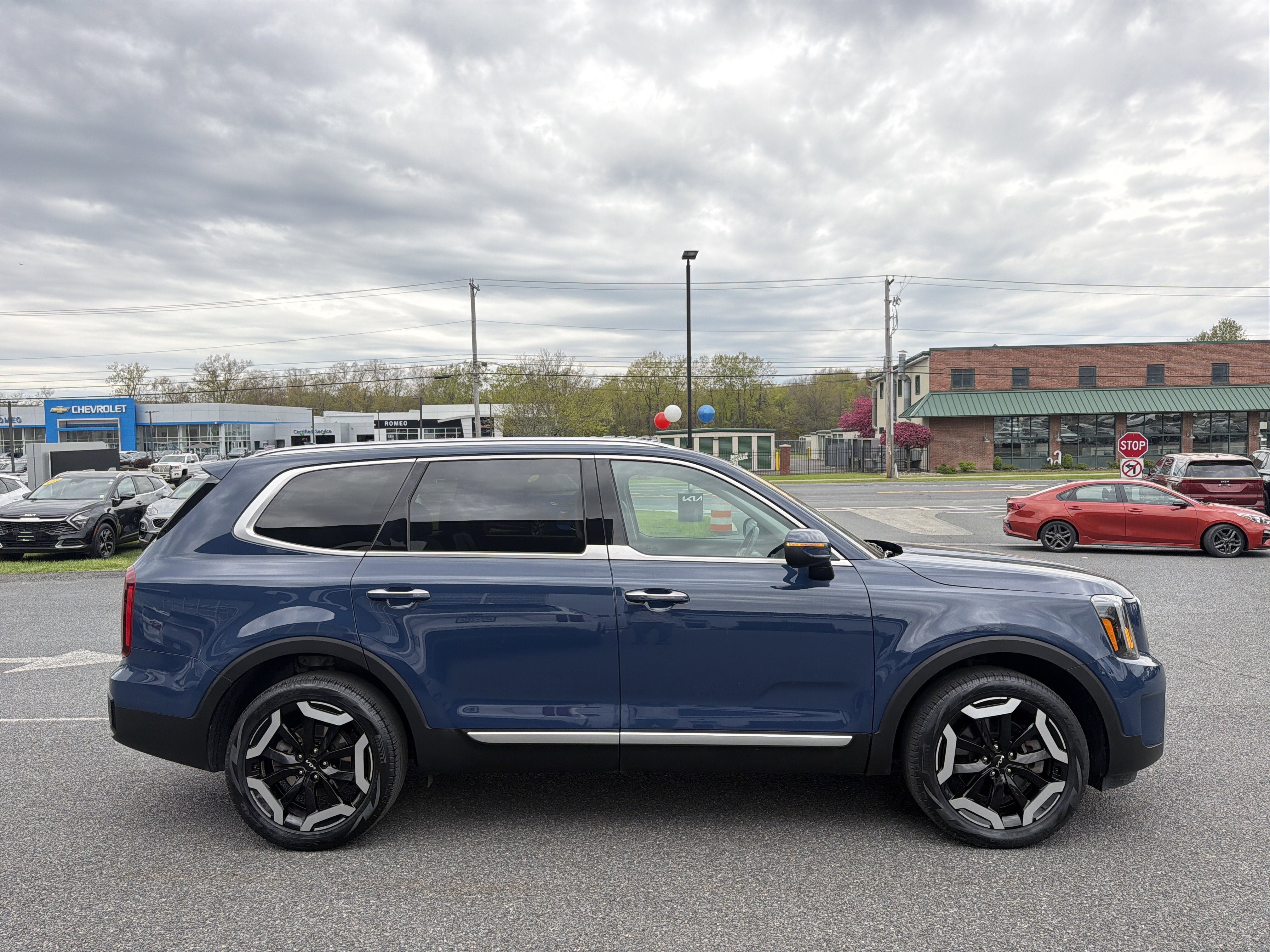 2024 Kia Telluride S