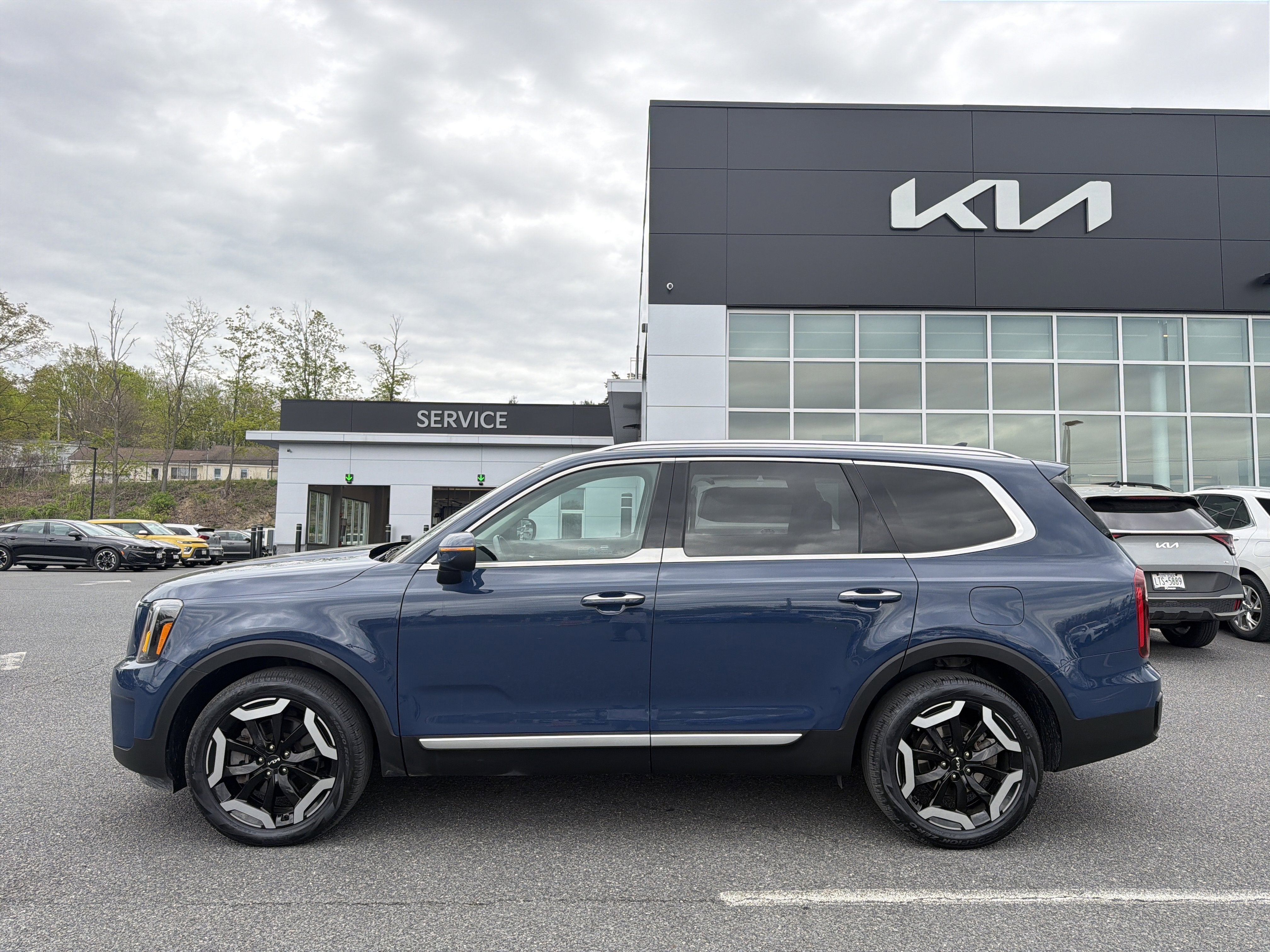 2024 Kia Telluride S