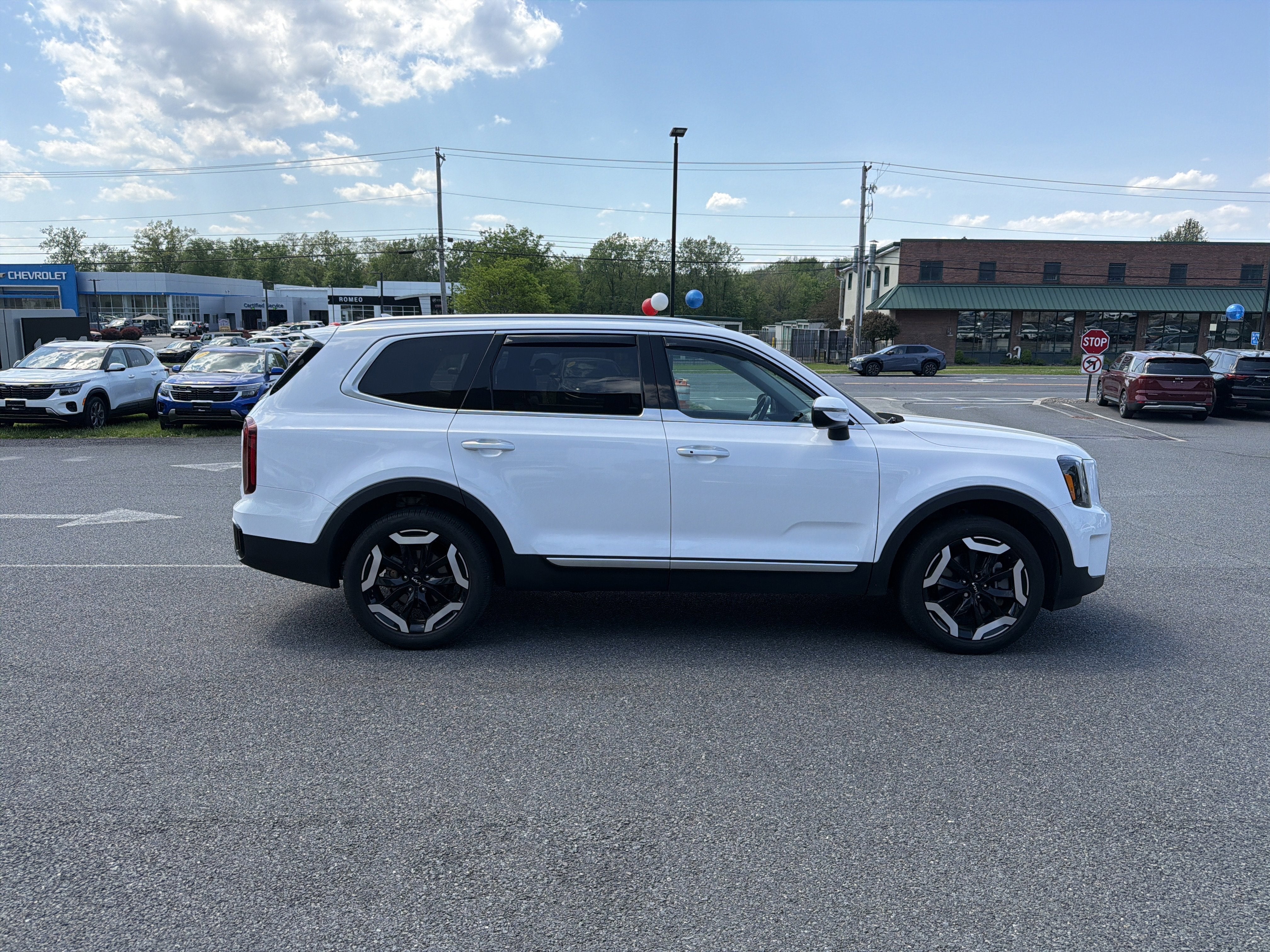 2024 Kia Telluride S