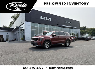 2025 Kia Sorento LX